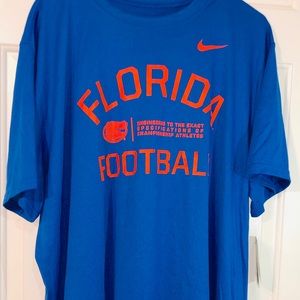 Men’s Nike Dri Fit tee